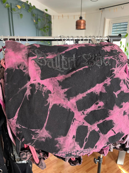 "Ballert Bös" Turnbeutel - Batik, verschiedene Farben, Einzelstücke (zufällige Auswahl) - DIE FRECHE GÖRE