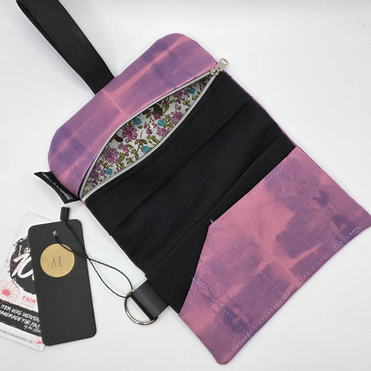 Batik „Lila Tribals" Tabaktasche Nr. 11 - DIE FRECHE GÖRE