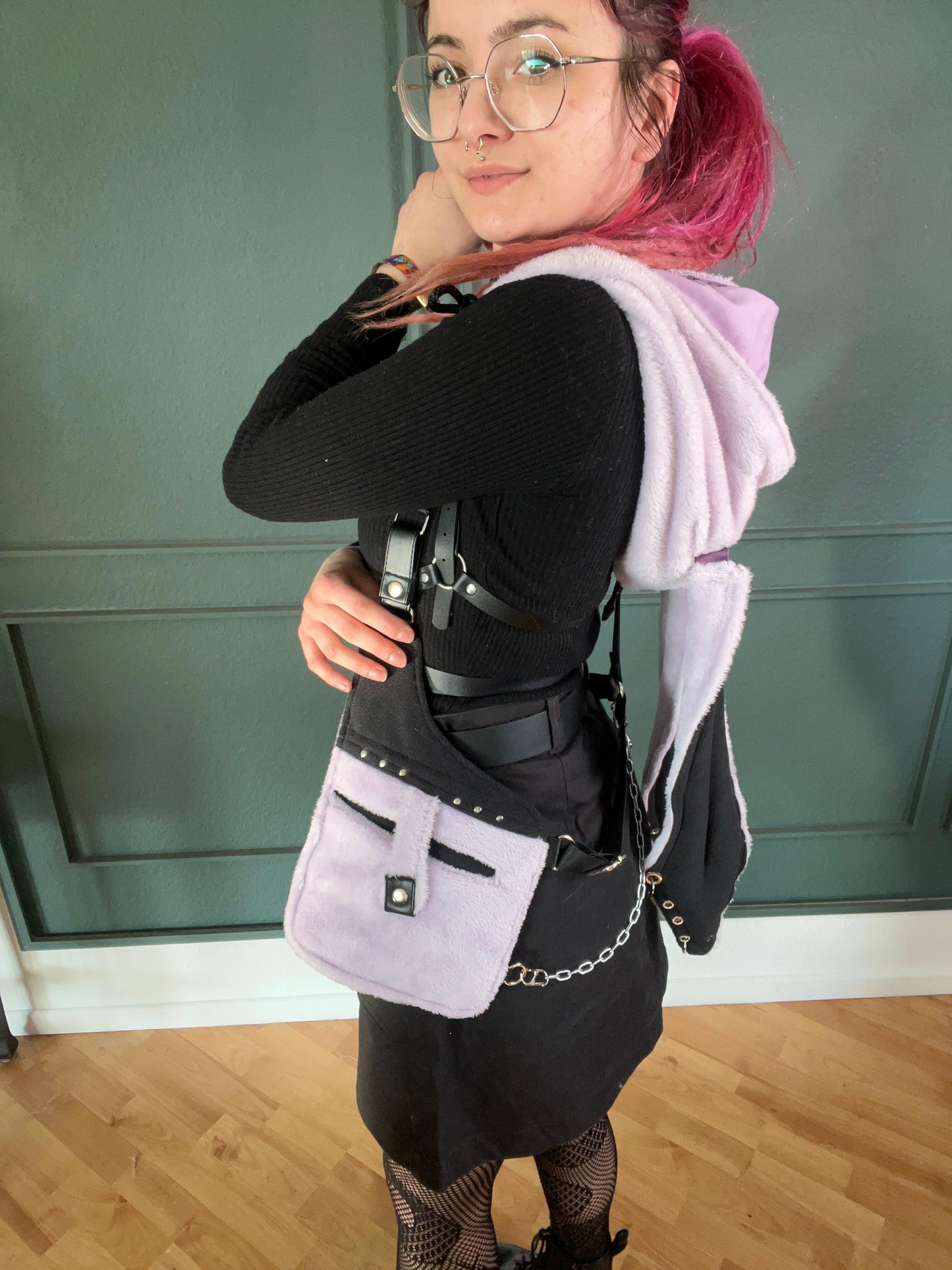 Floof Hooded Bunny Holsterbag - Flieder, schwarz - DIE FRECHE GÖRE