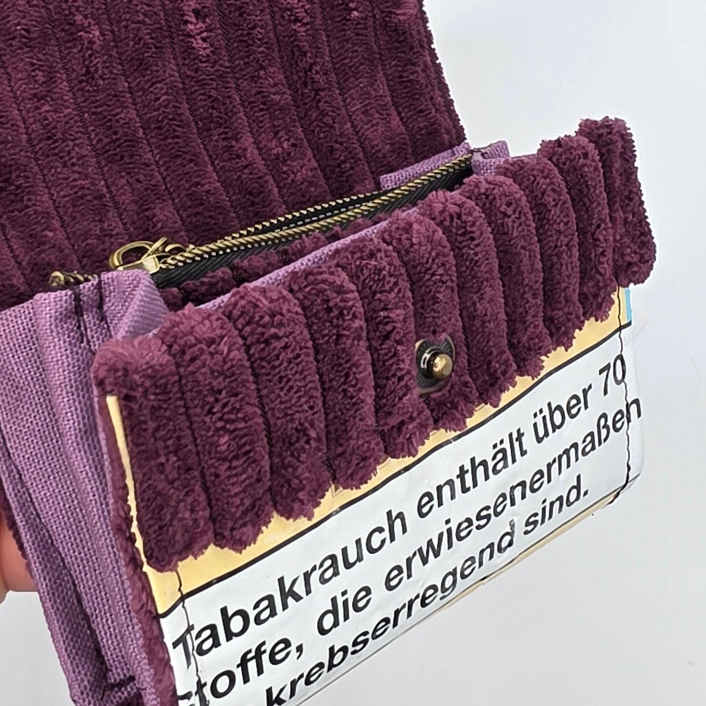 Geldbeutel (Upcycled Trash) Nr. 13 (Juni) - hidden Pinks Points - DIE FRECHE GÖRE