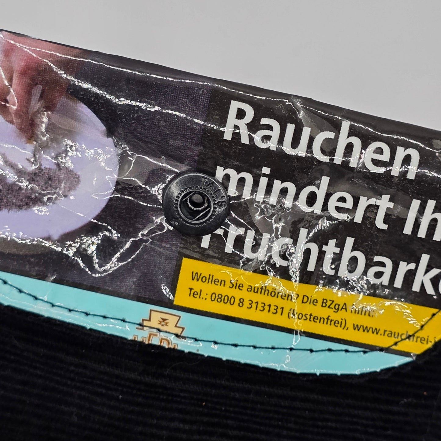 Geldbeutel (Upcycled Trash) Nr. 16 - Cats Inside - DIE FRECHE GÖRE