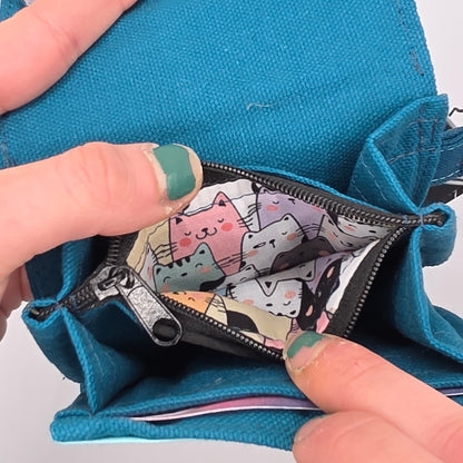 Geldbeutel (Upcycled Trash) Nr. 2 - Cats Inside - DIE FRECHE GÖRE