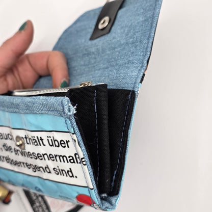 Geldbeutel (Upcycled Trash) Nr. 6 - Cats Inside - DIE FRECHE GÖRE