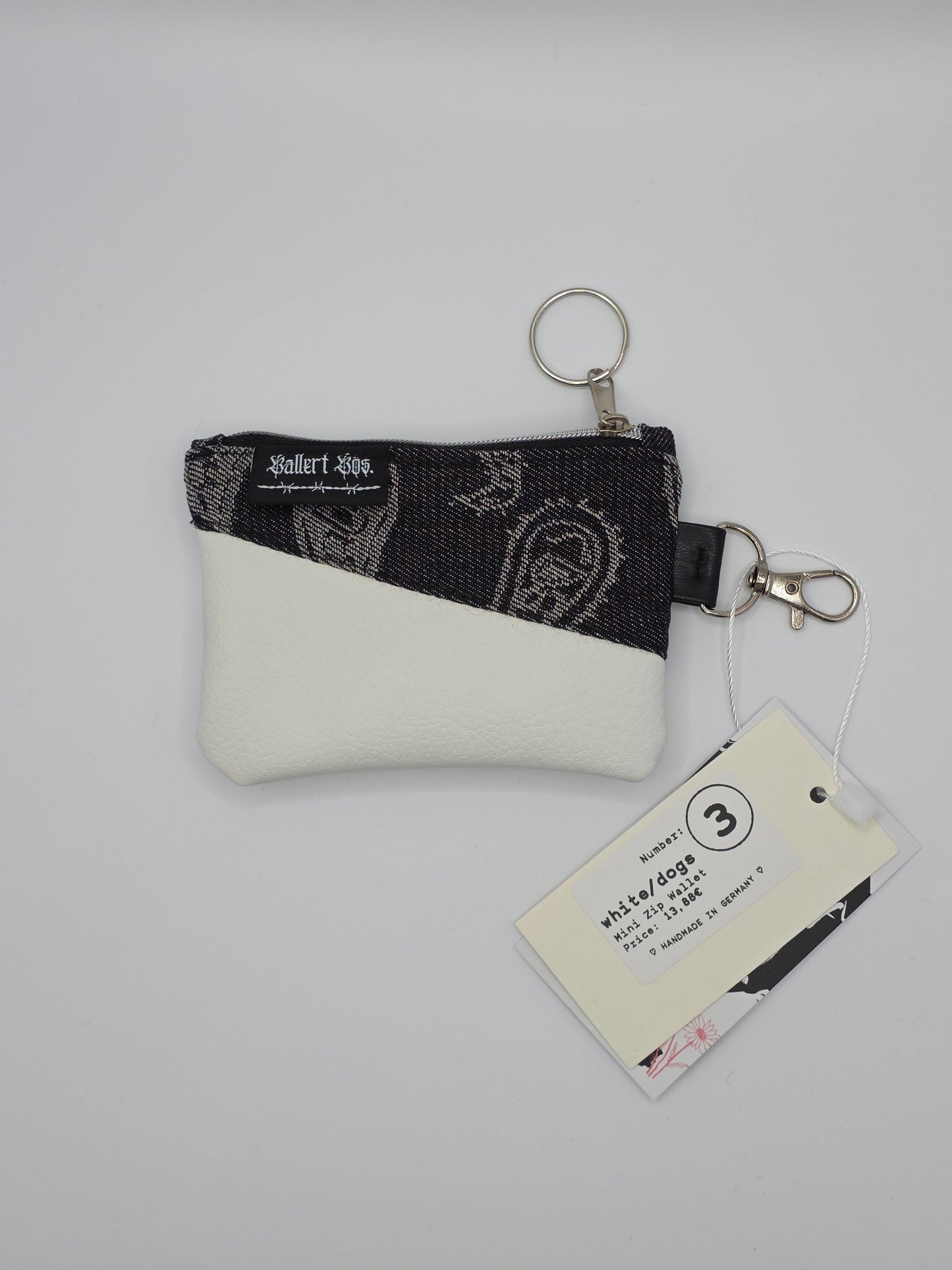 Mini Zip Wallet - White - Cats & Dogs - DIE FRECHE GÖRE