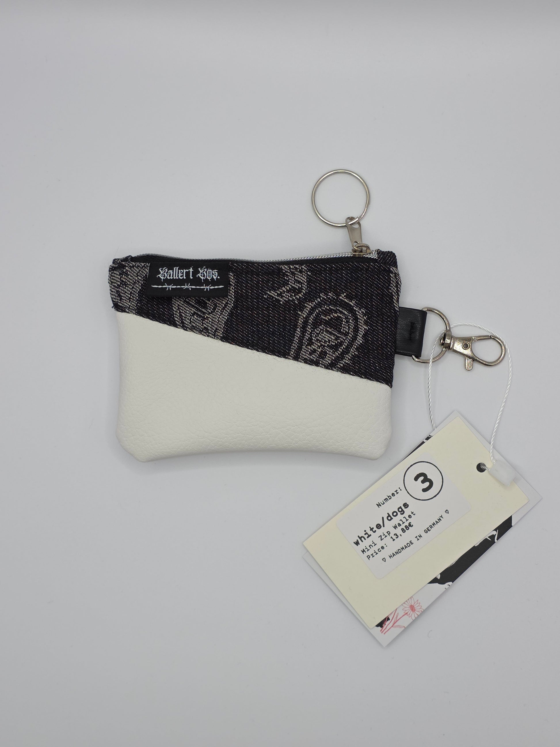 Mini Zip Wallet - White - Cats & Dogs - DIE FRECHE GÖRE