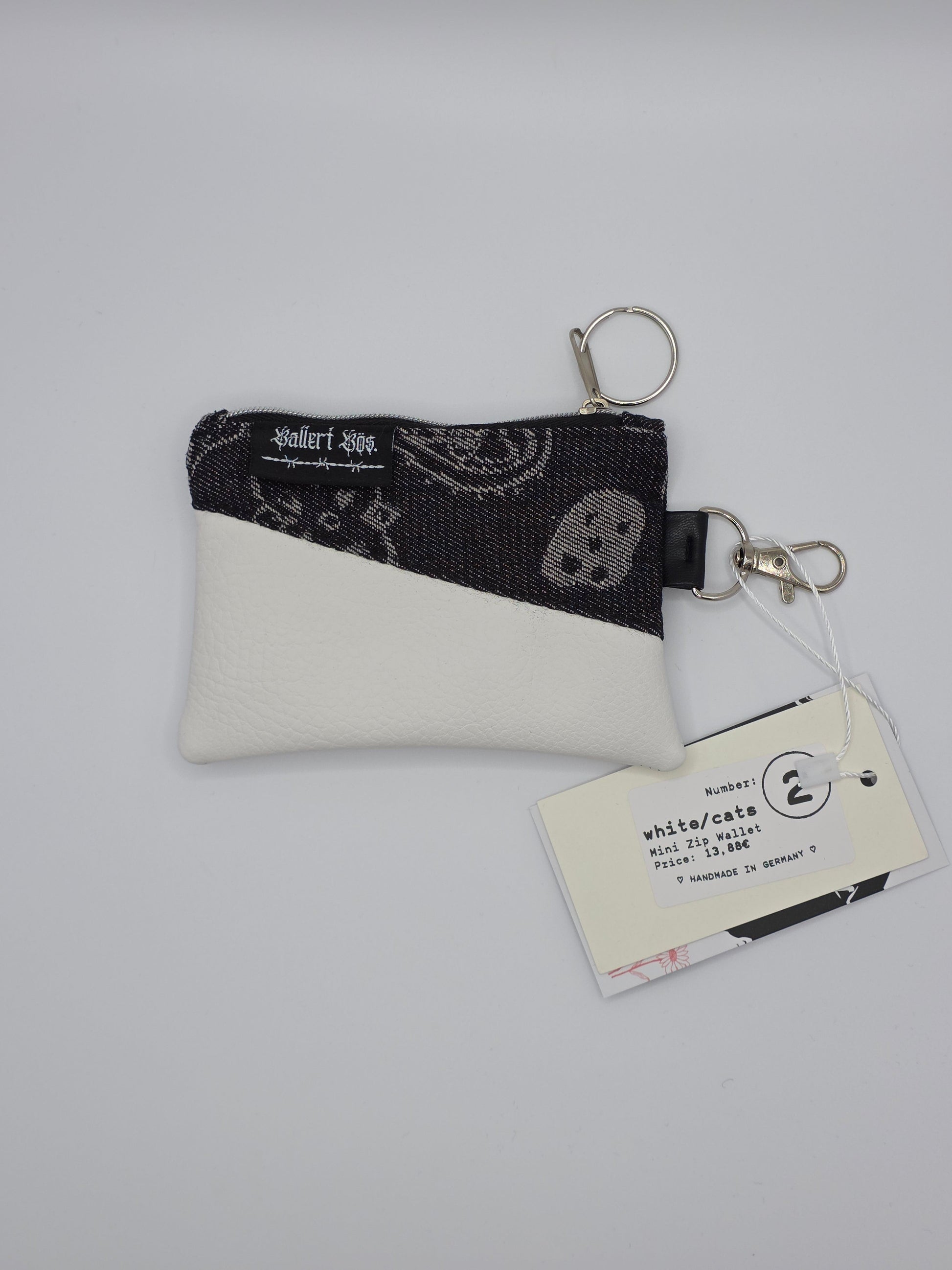 Mini Zip Wallet - White - Cats & Dogs - DIE FRECHE GÖRE