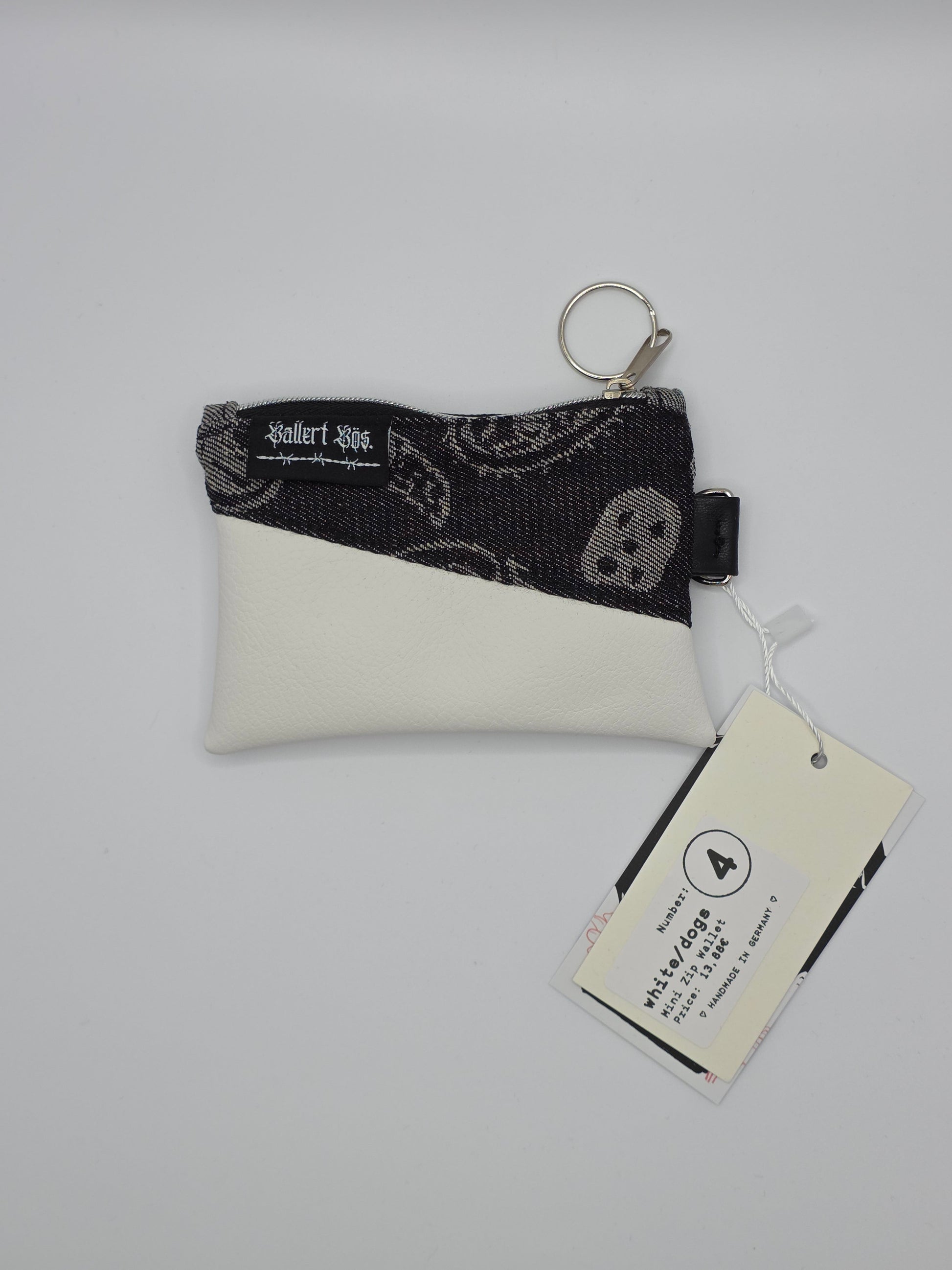 Mini Zip Wallet - White - Cats & Dogs - DIE FRECHE GÖRE