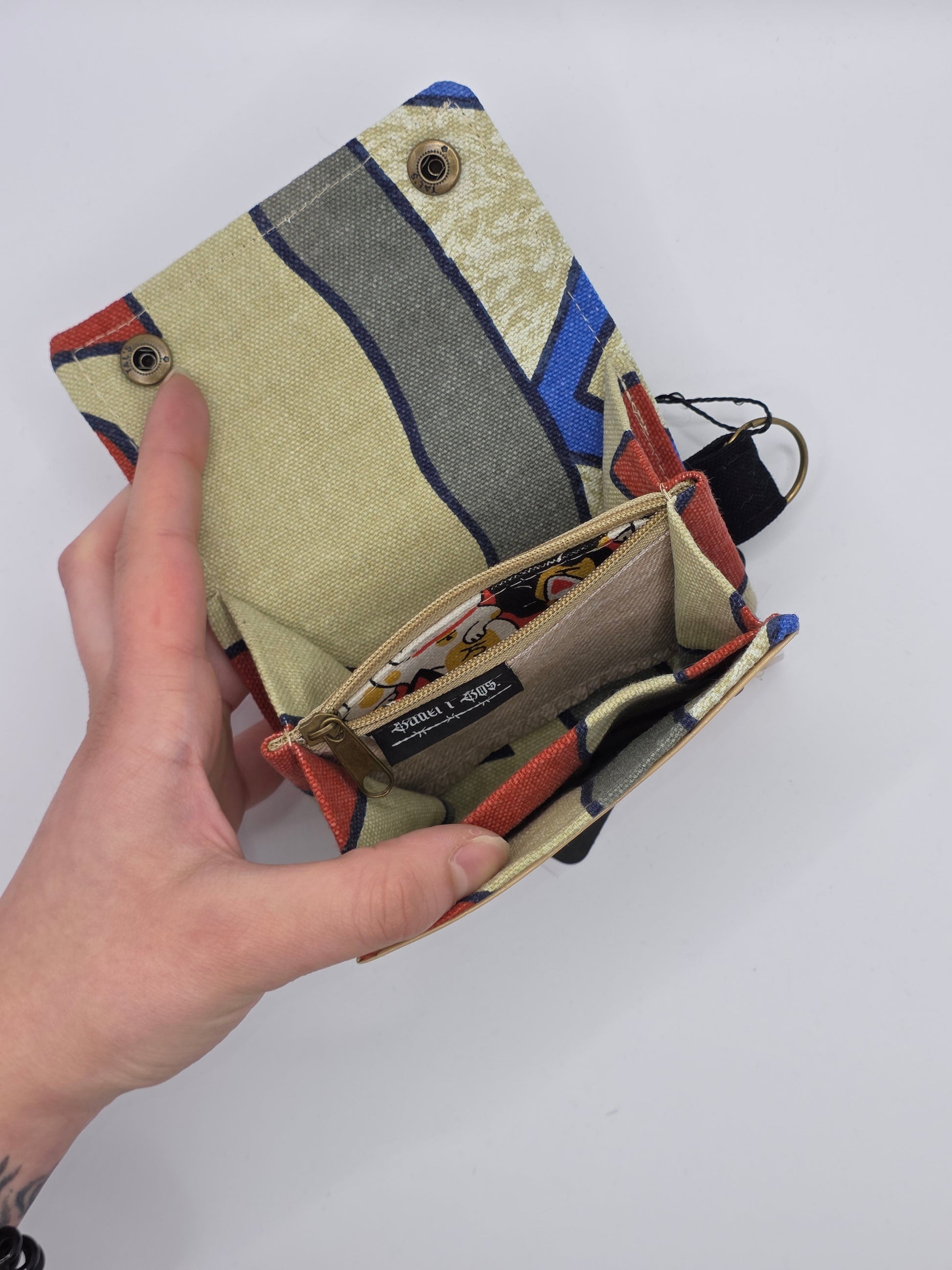 Nr.1 upcycling wallet - NEKO - DIE FRECHE GÖRE