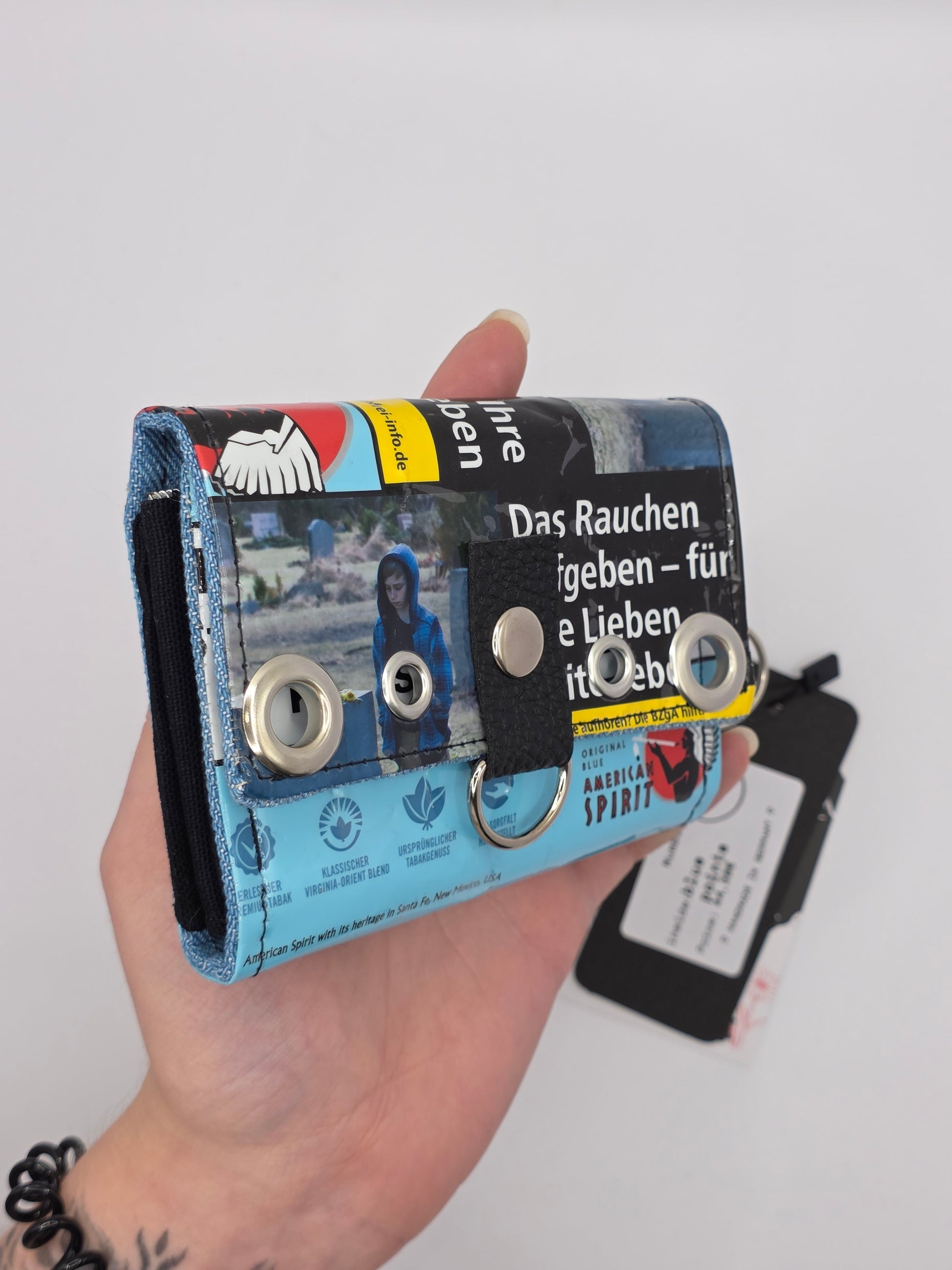 Nr.4 upcycling wallet - BLUE POINTS - DIE FRECHE GÖRE