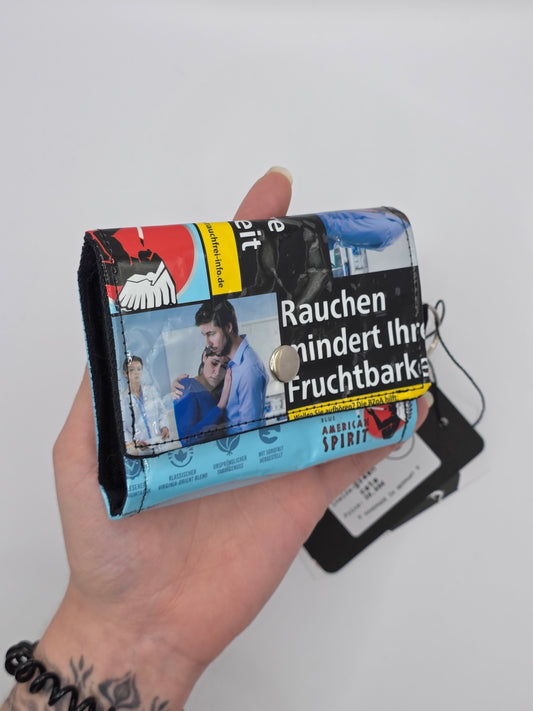 Nr.5 upcycling wallet - GREEN CATS - DIE FRECHE GÖRE