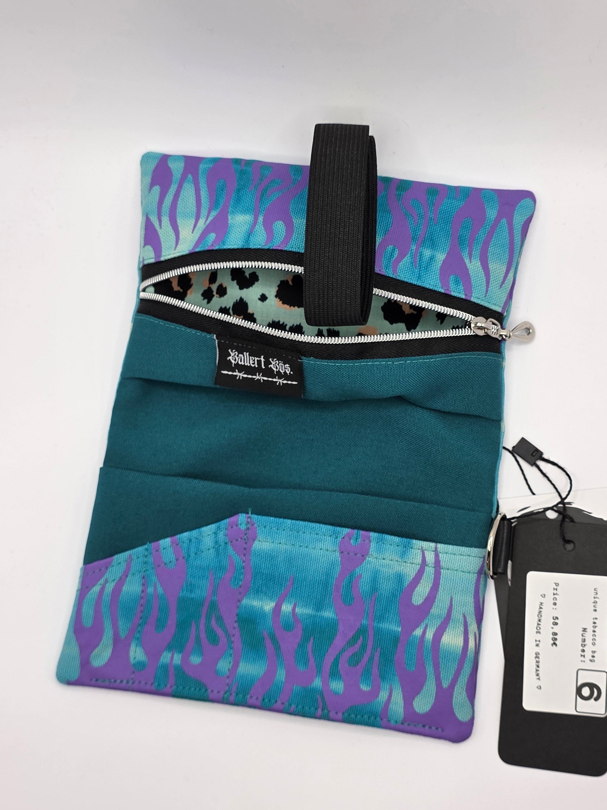 Nr.6 Tabacco pouch - blue batik - DIE FRECHE GÖRE