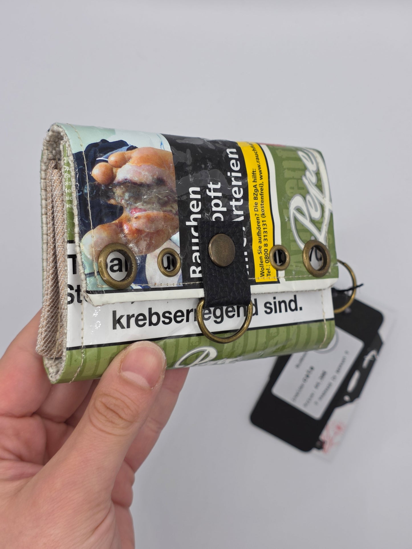 Nr.6 upcycling wallet - CATS - DIE FRECHE GÖRE