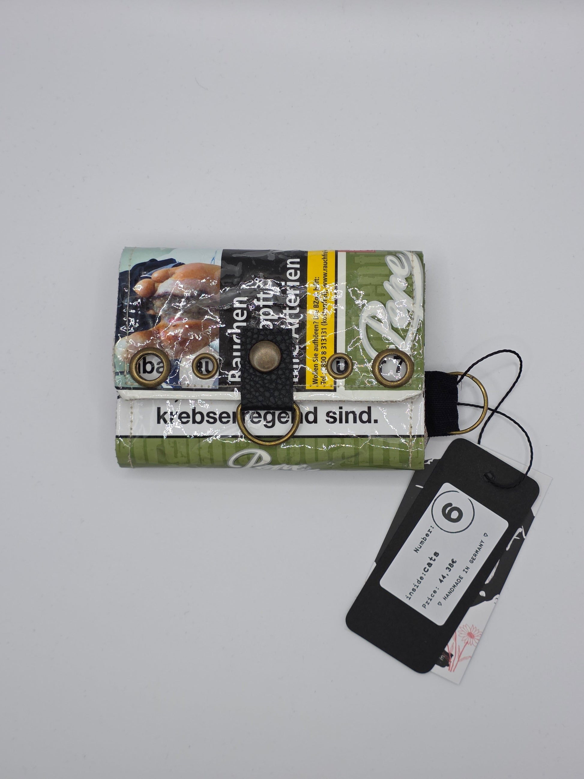 Nr.6 upcycling wallet - CATS - DIE FRECHE GÖRE