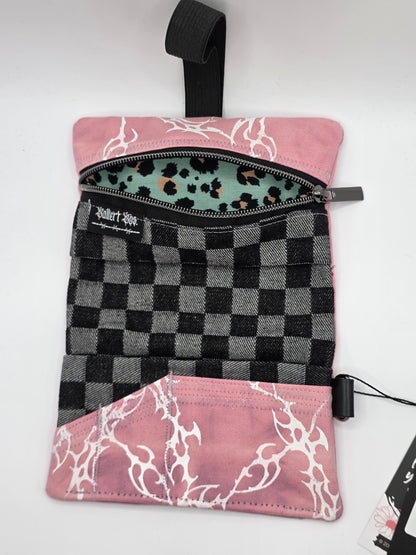Nr.9 Tabacco pouch - pink batik - chess jeans - DIE FRECHE GÖRE