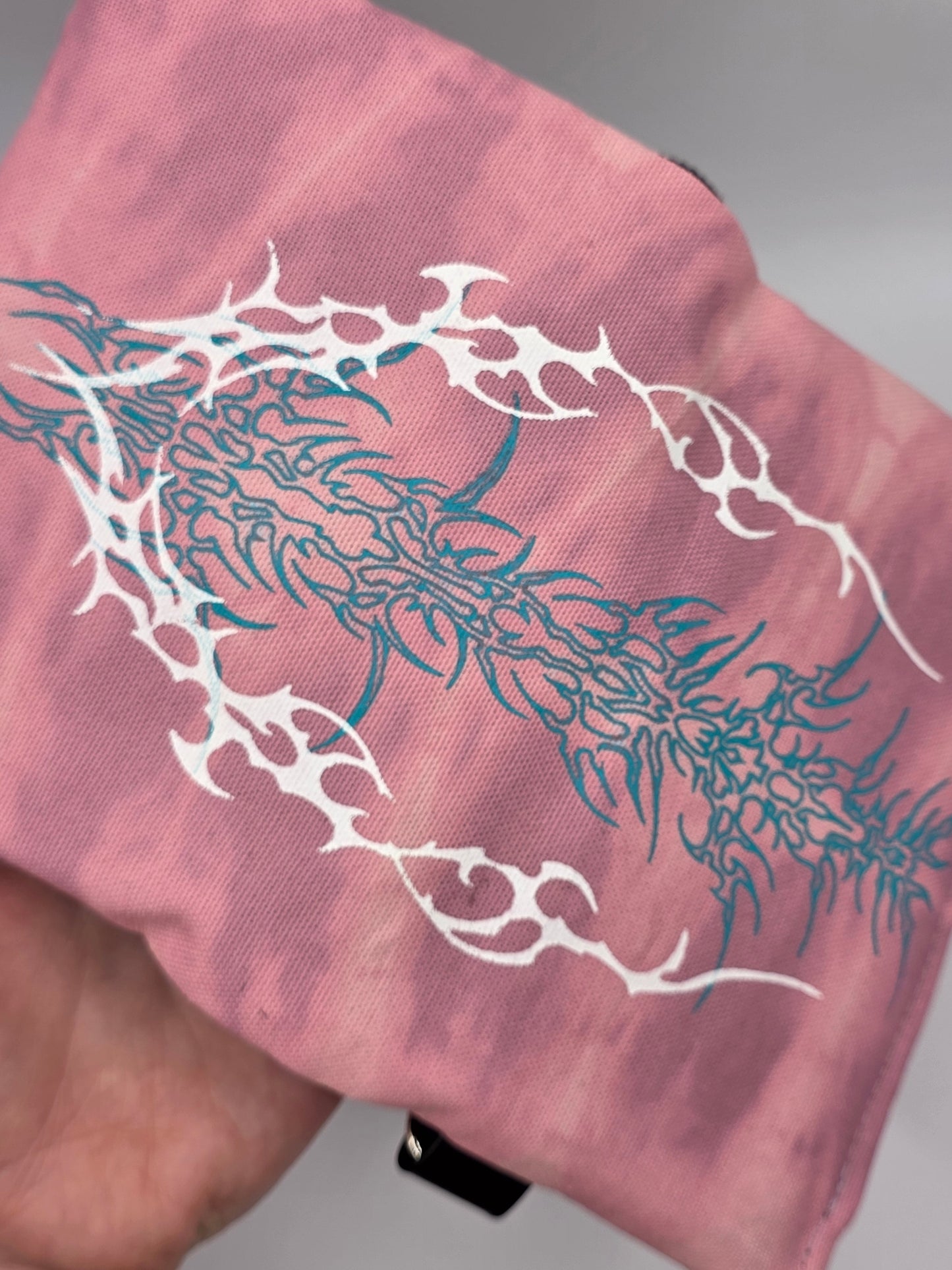 Nr.9 Tabacco pouch - pink batik - chess jeans - DIE FRECHE GÖRE