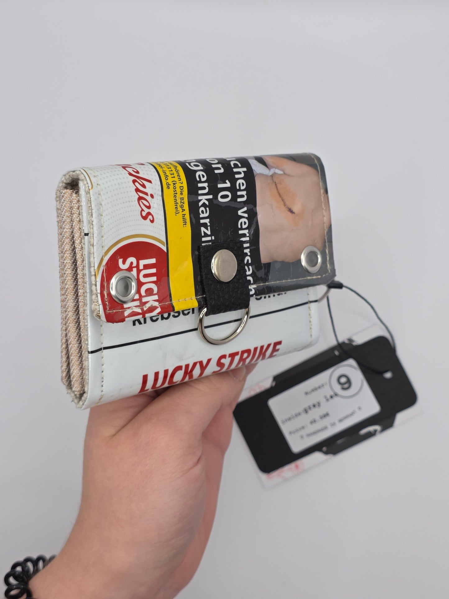 Nr.9 upcycling wallet - LEO GRAY - DIE FRECHE GÖRE