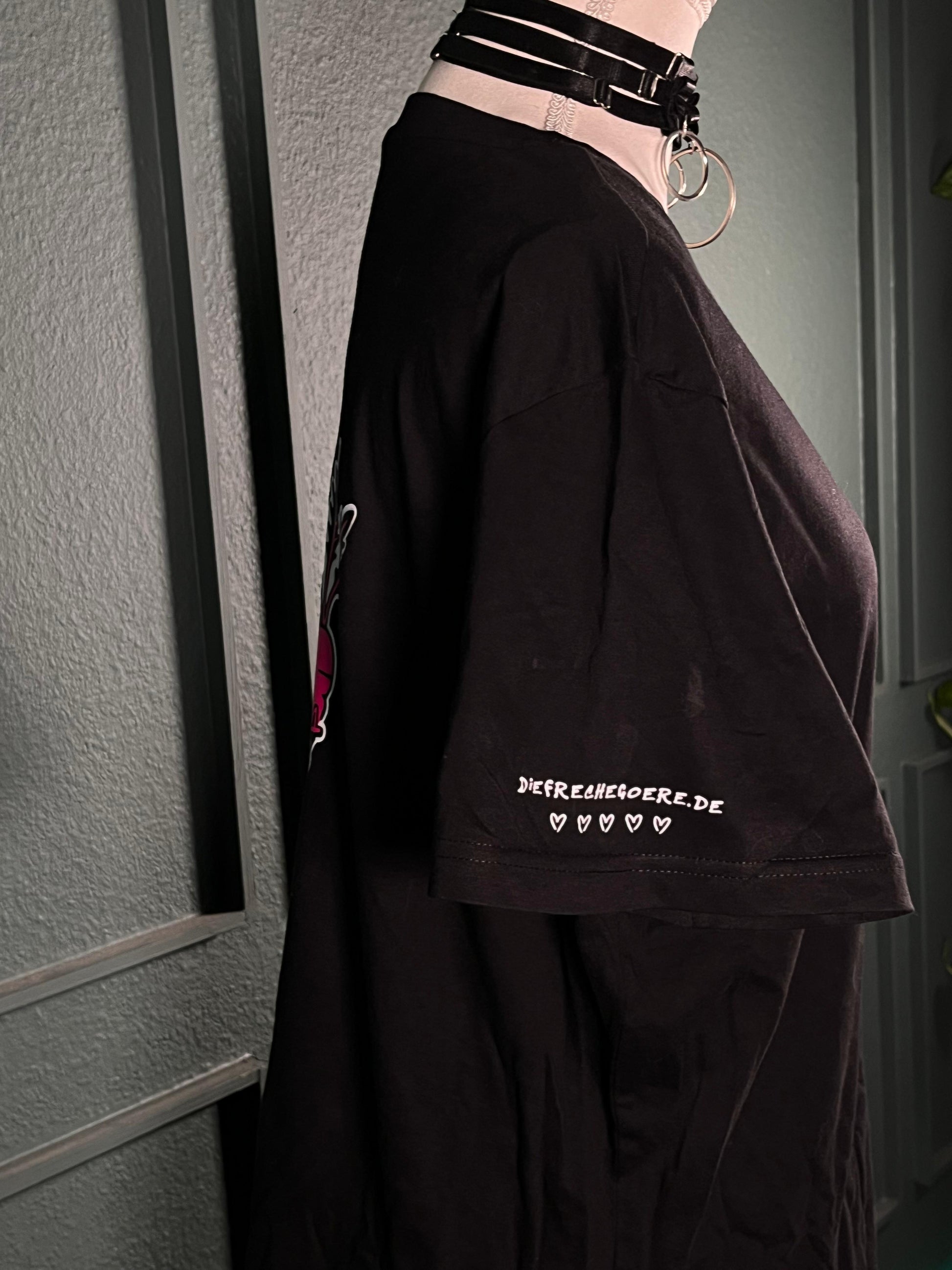Panik Pink "Bad Bunny" Oversize T-Shirt (Pre - Order) - DIE FRECHE GÖRE