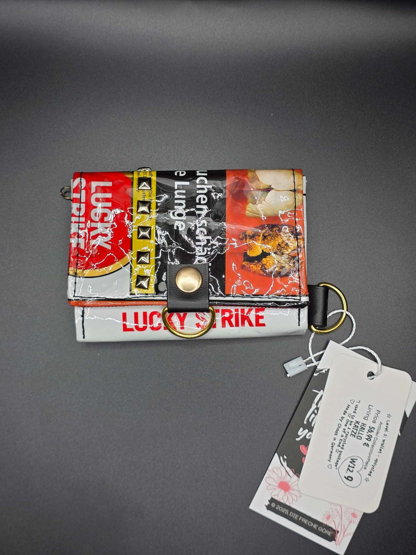 W12.9 wallet - upcycled, Hallo Katze