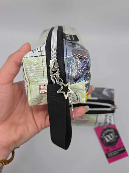 ✨️Holo✨️BB6.4-5 Boxy Bag Pencil Case - upcycled, hellgrün
