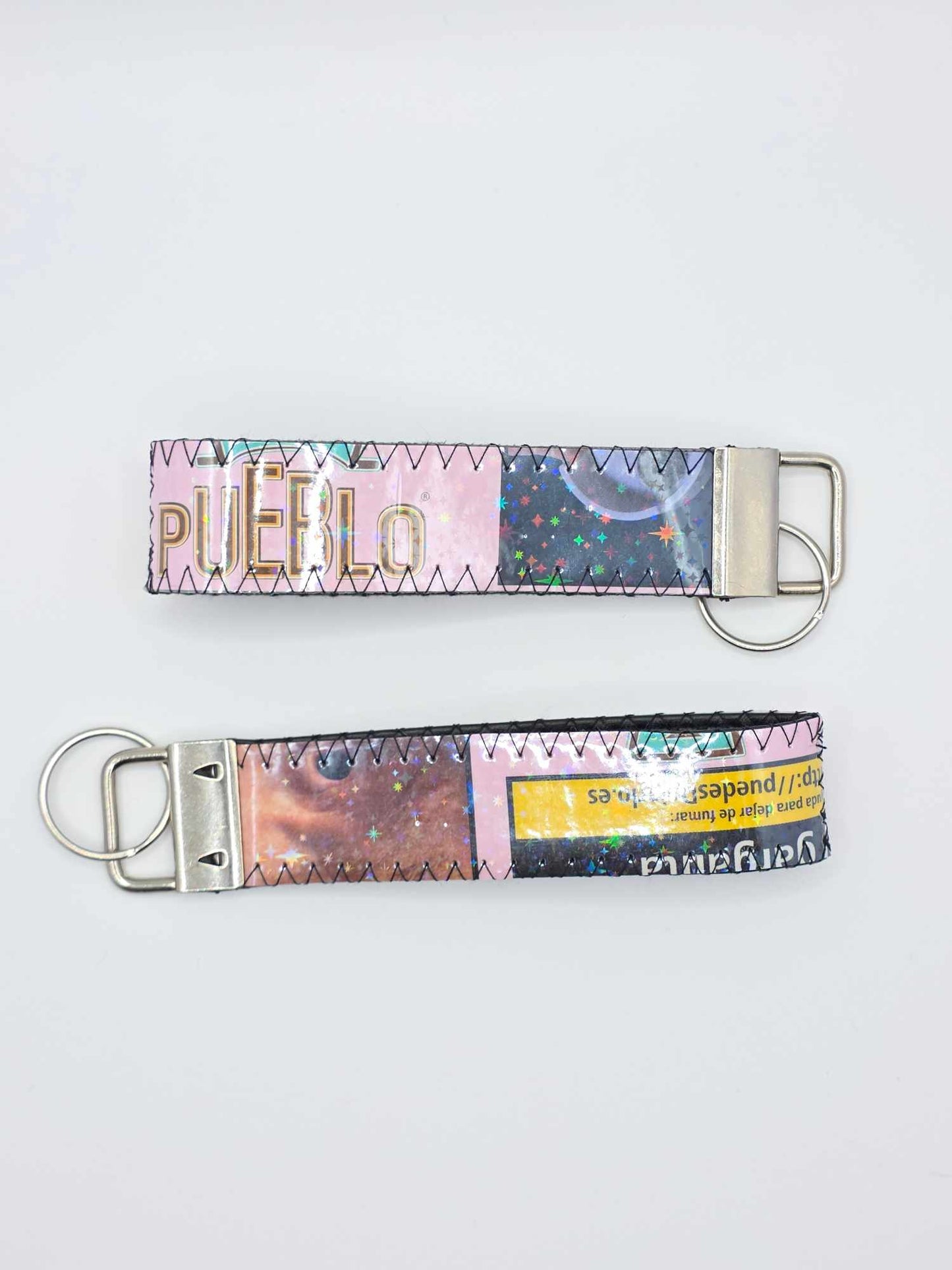 ✨️Holo✨️ KC Keychains - Upcycled, rosa