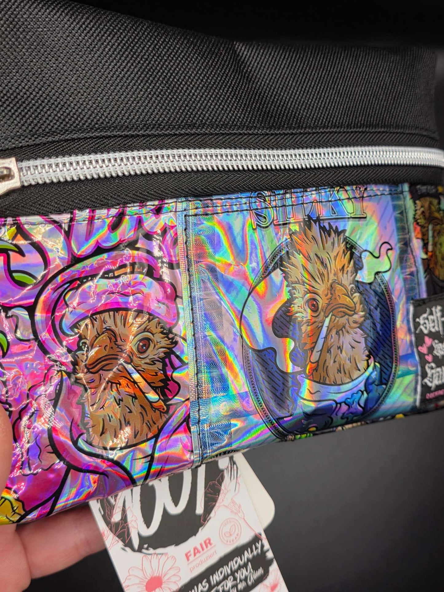 TB1.2 Trippy Zip Bag - upcycled