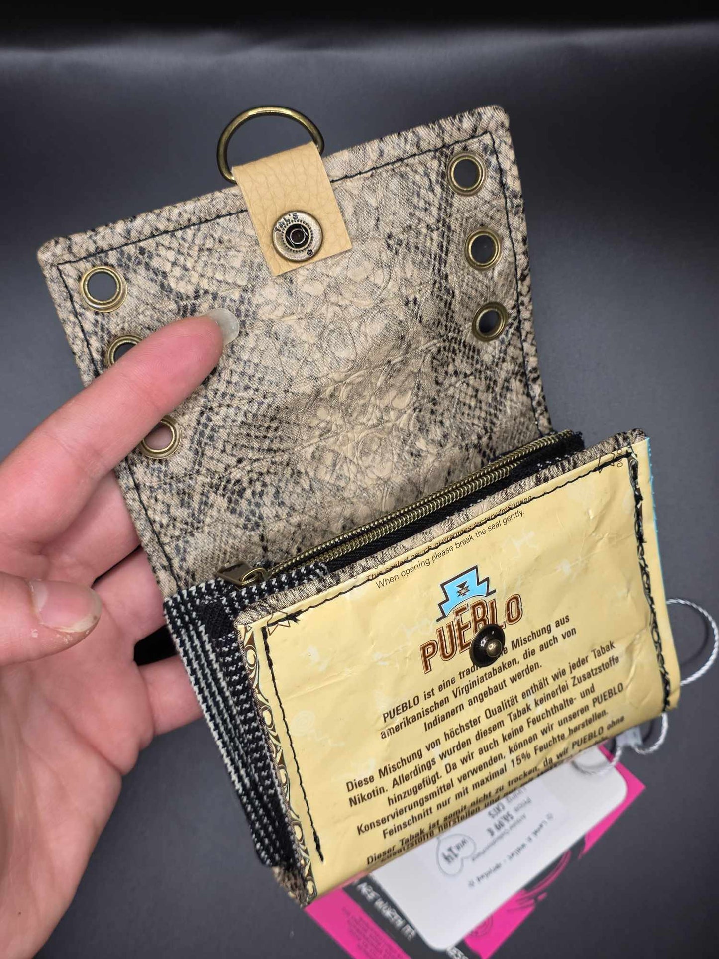 W18.14 wallet - upcycled