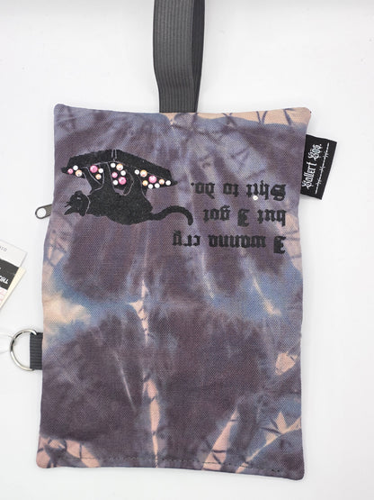 3.15 Tabacco pouch, Cry, gray batik