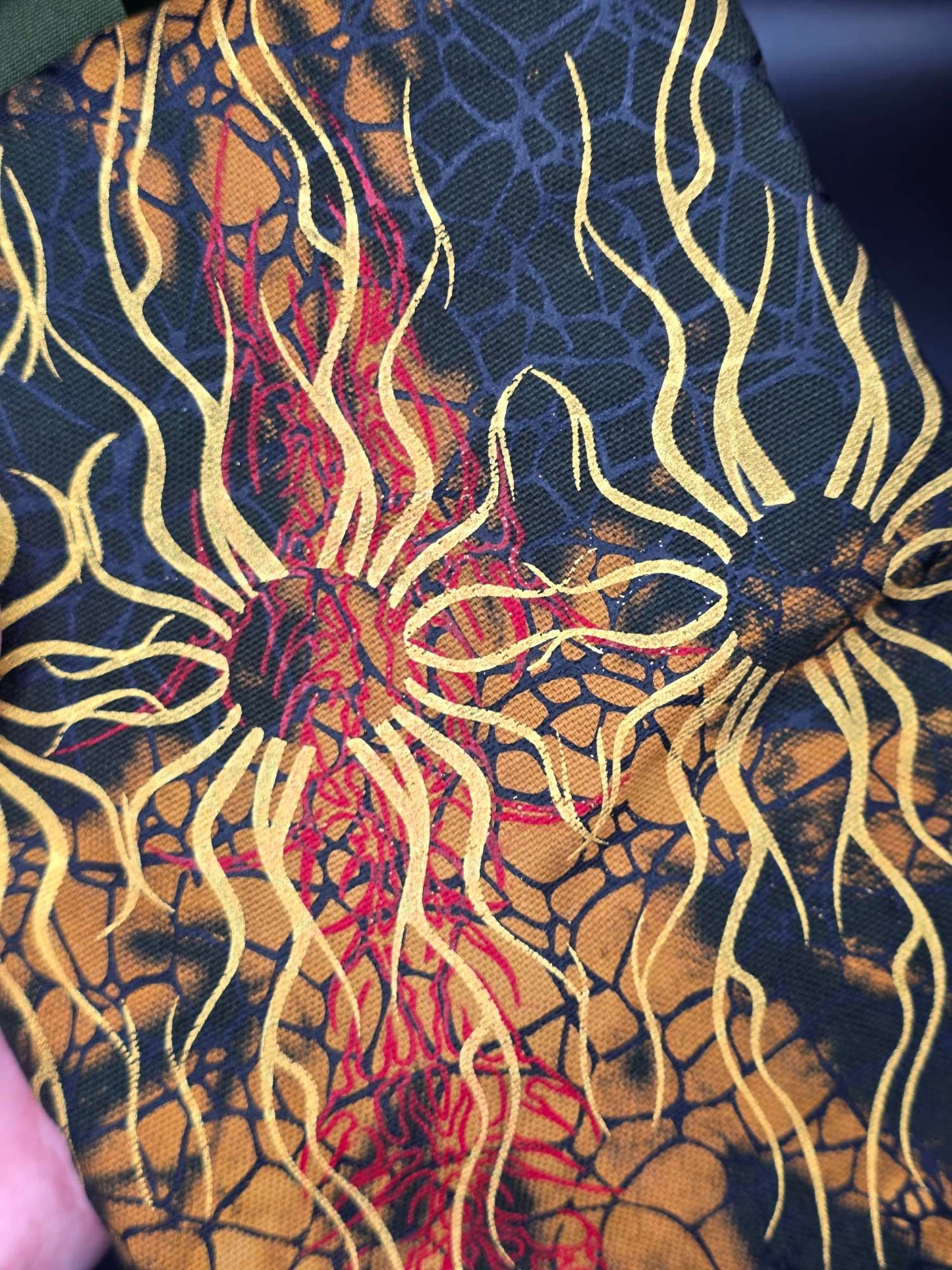 TT10.1 Tabacco pouch, Tribals