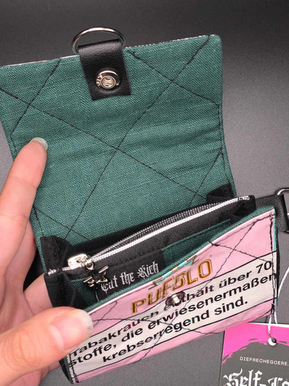 W22.7 *B-Ware* Geldbeutel - upcycled, mit Kartenfächer ✨️holo✨️