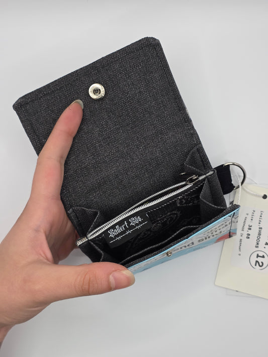 4.12 upcycling wallet, shrooms