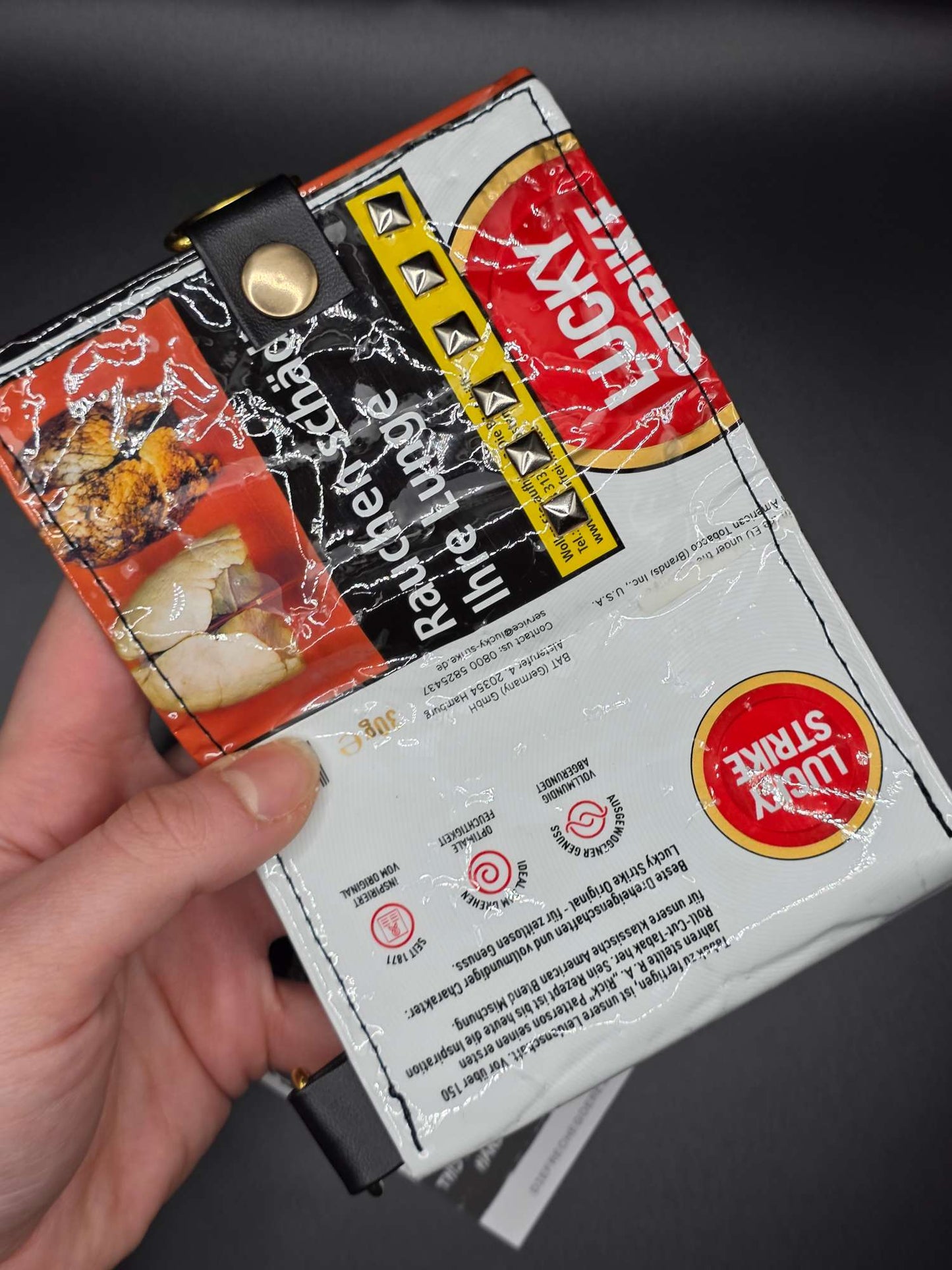 W12.9 wallet - upcycled, Hallo Katze