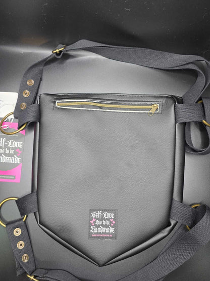 LB3.1 Leg Bag, black faux leather, bronze