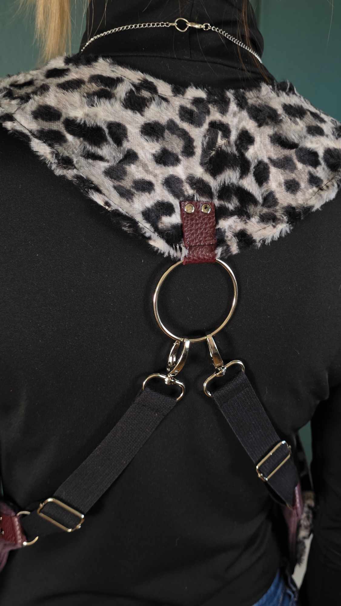 HB1.4 Holster Bag, aubergine leo