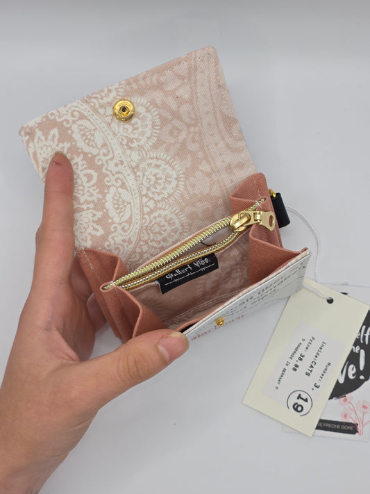 3.19 upcycling wallet - CATS