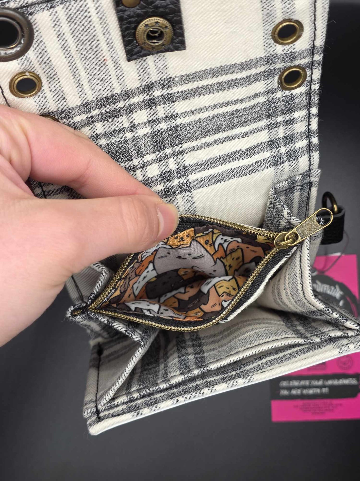W16.12 wallet - upcycled, cats