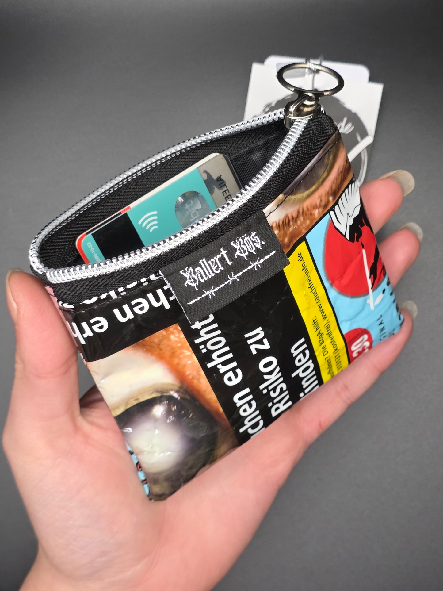 Mini zip wallets - Upcycled