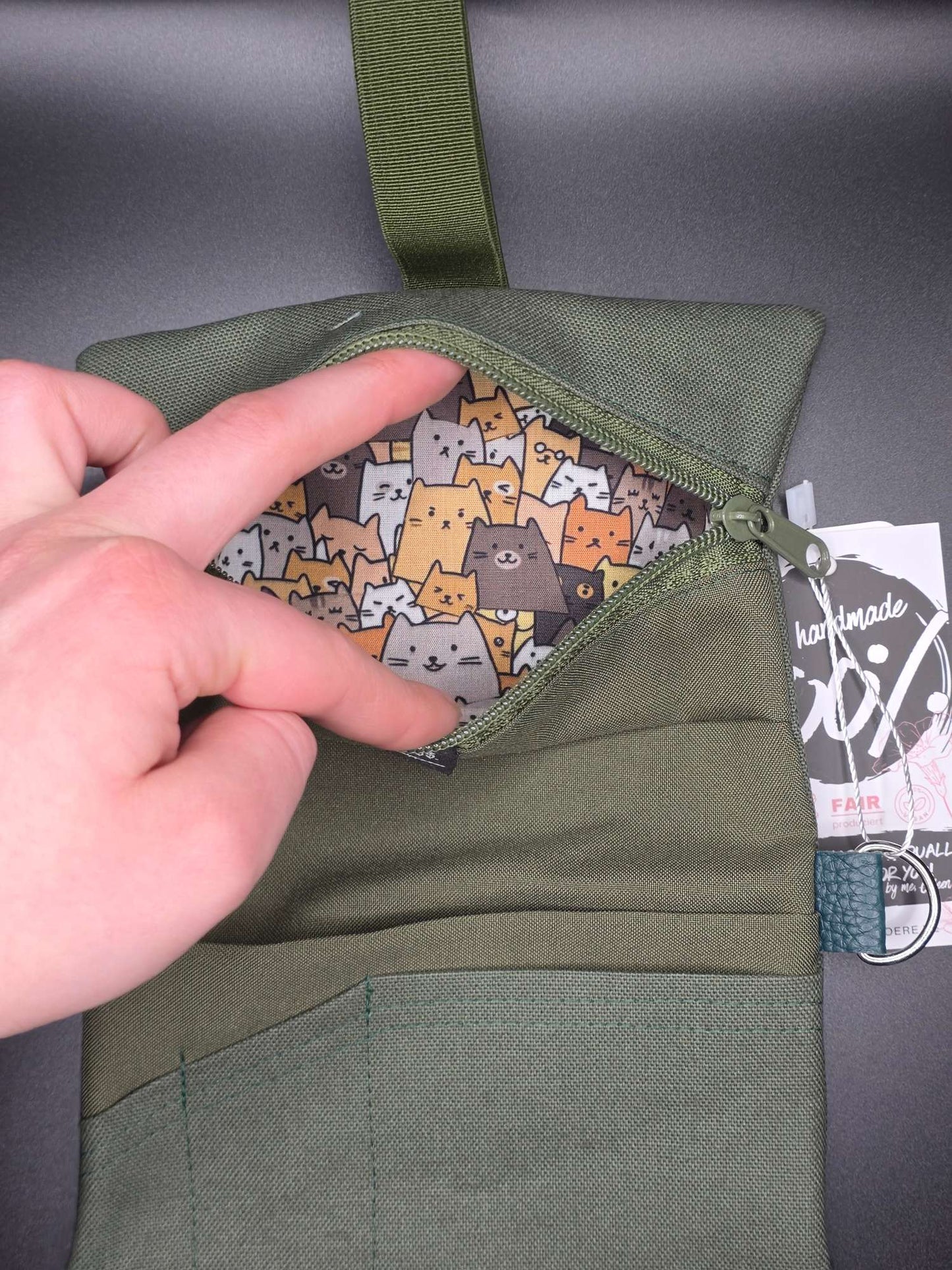 TT10.3 Tabacco pouch, Morgenstern