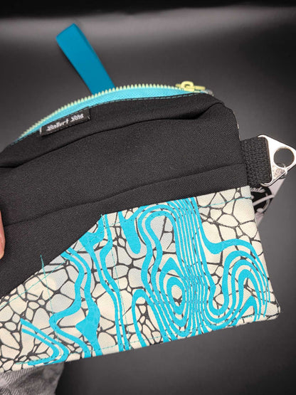 TT9.6 Tabacco pouch, Trippy Butterfly