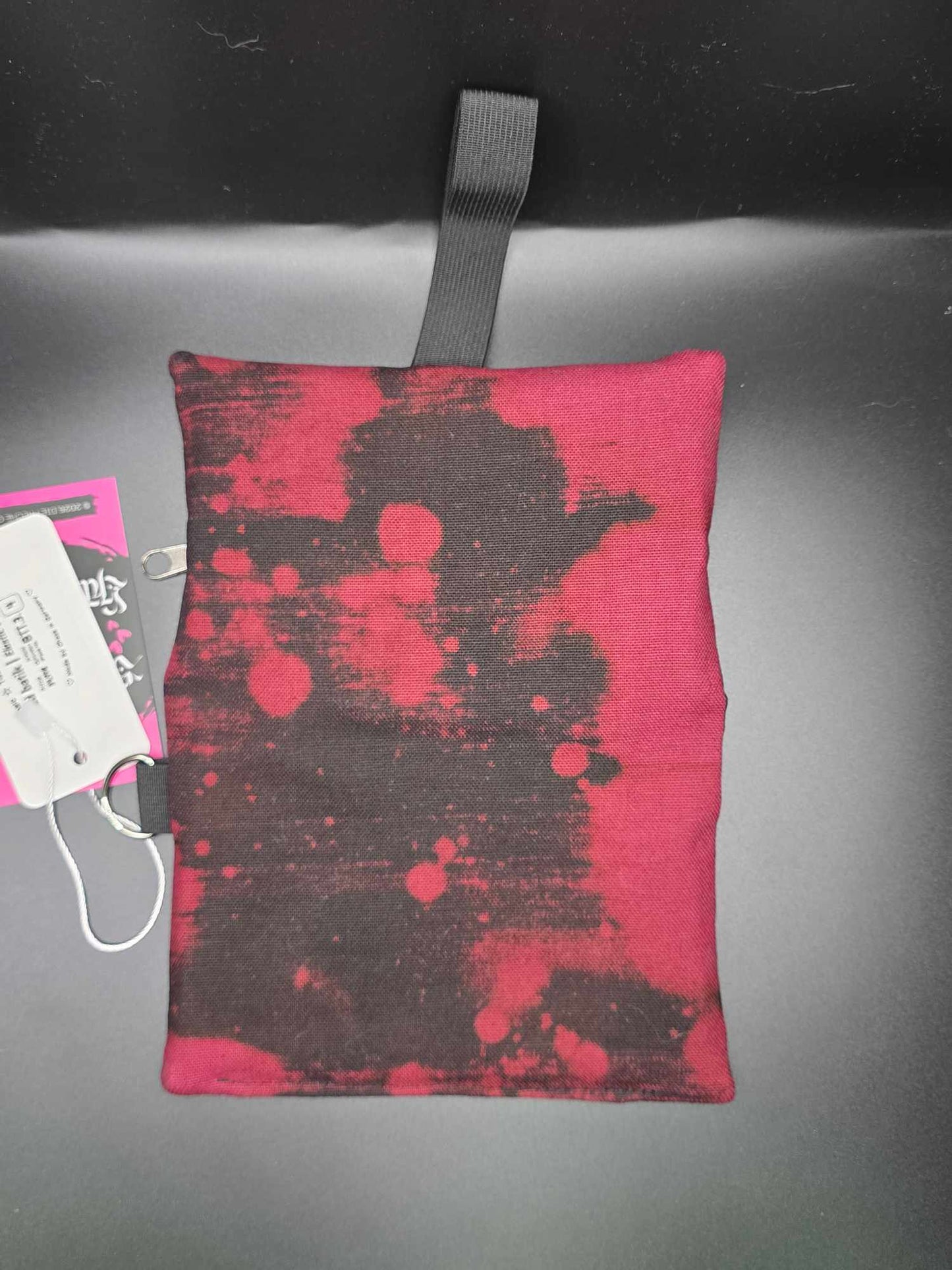 BTT3.4 Basic Tabaktasche - red tie dye