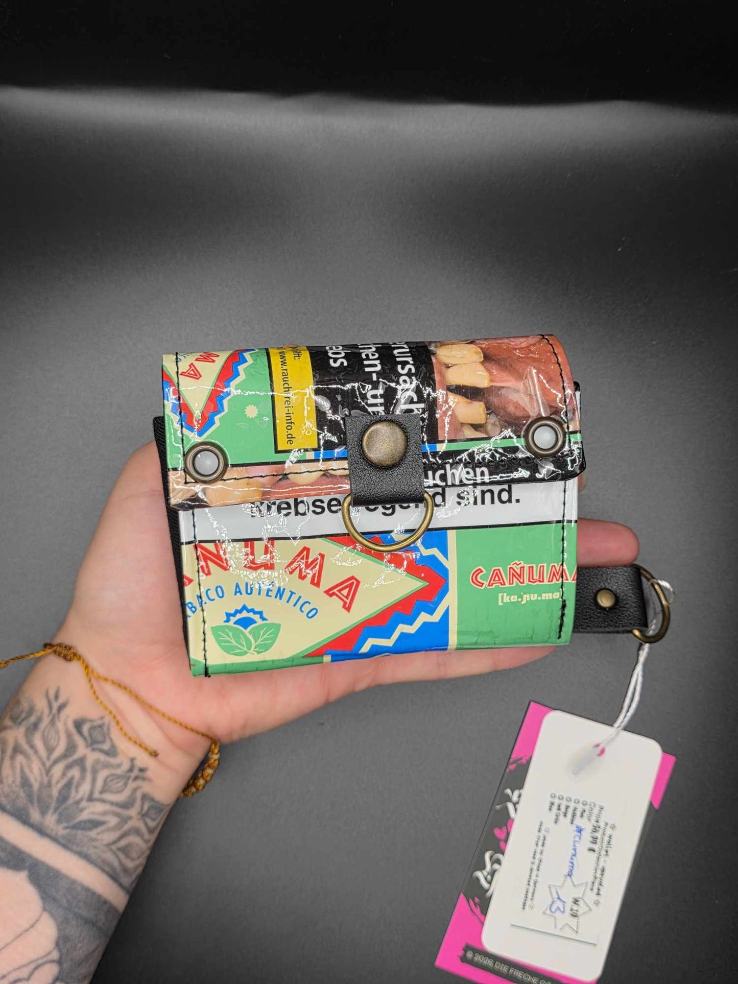 W19.13 wallet - upcycled