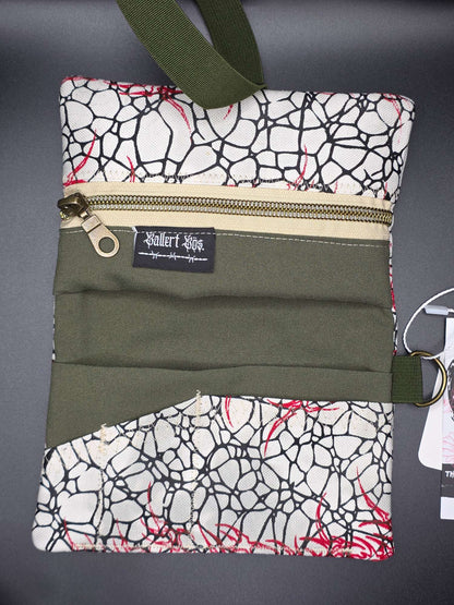 TT10.5 Tabacco pouch, Tribals