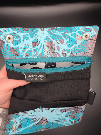 TT9.8 Tabacco pouch, Trippy Butterfly