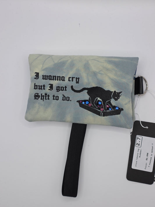 2.7 Tabacco pouch - light blue batik