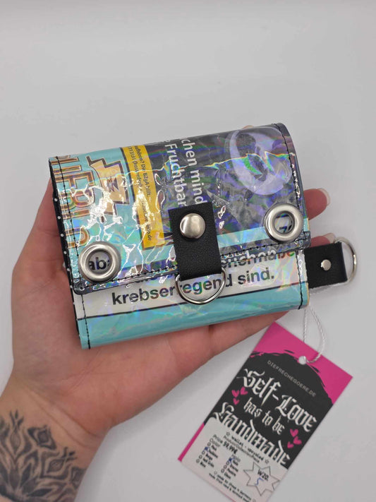 W20.5 wallet - upcycled ✨️holo✨️