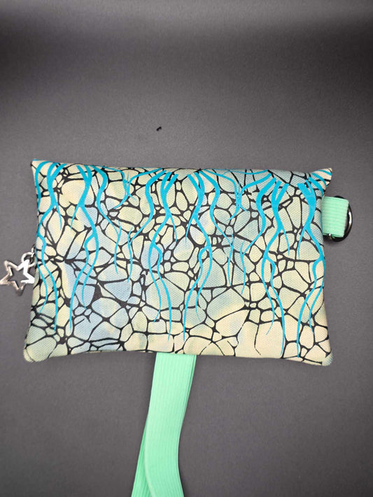 TT13.4 Tabacco pouch, tribals blue