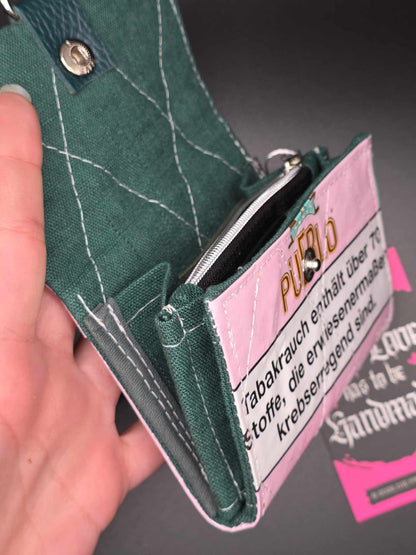 W22.4 Geldbeutel - upcycled, mit Kartenfächer