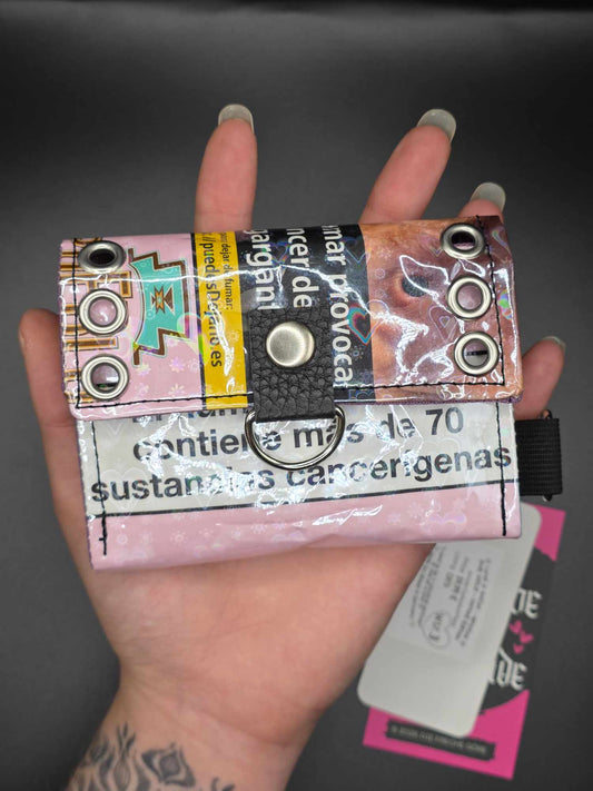 W17.3 wallet - upcycled, cats ✨️holo hearts✨️