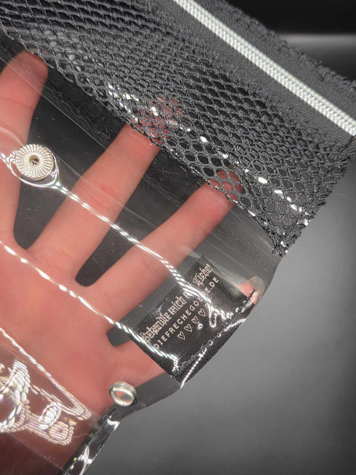 Vinyl Tabaktasche, Transparent, schwarz
