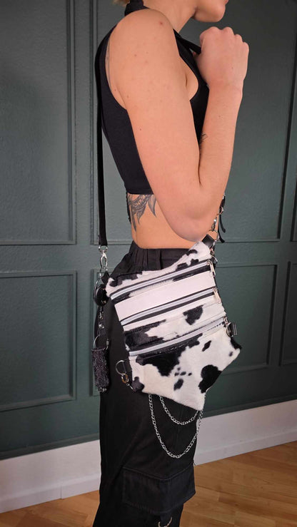 LB1.4 Leg Bag, Cow
