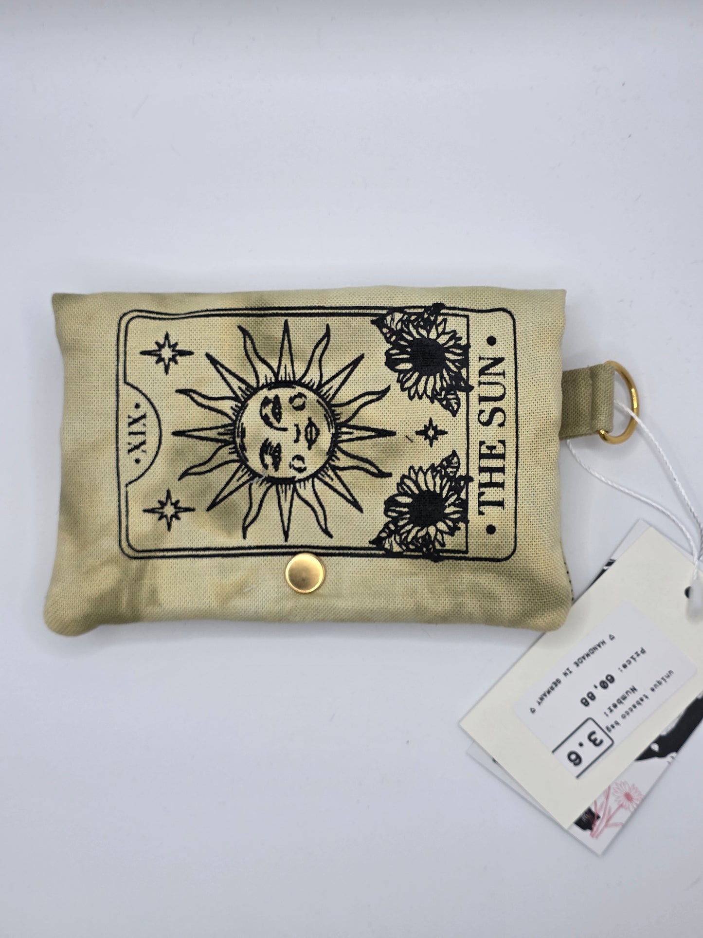 3.6 Tabacco pouch, Sun&Moon Tarot, green batik